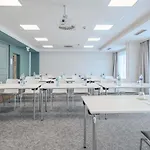 ホテル Ibis Styles Messe 3*