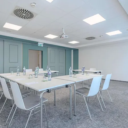 Ibis Styles Messe Отель