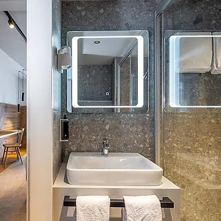 Ibis Styles Messe Hotel 3*
