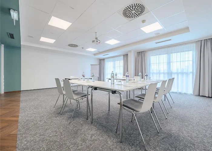 Ibis Styles Messe Грац